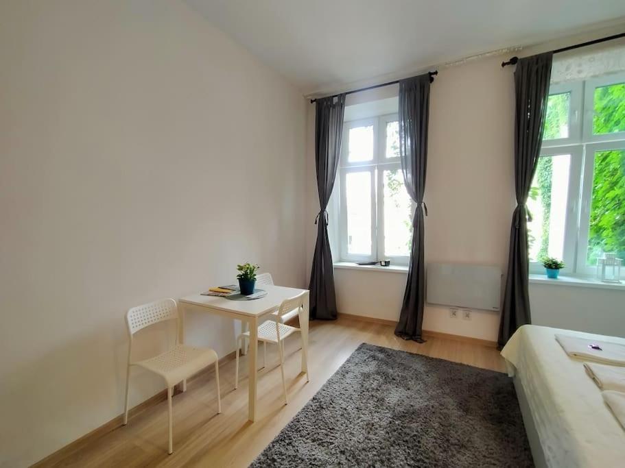 Bright Josefa Apartments For Two Краков Экстерьер фото